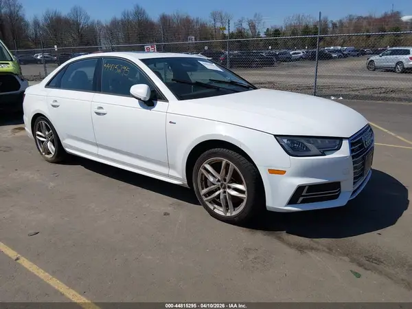 WAUDNAF46HN047032 2017 AUDI A4 - Image 1