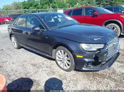 WAUDNAF46JA135379 2018 AUDI A4