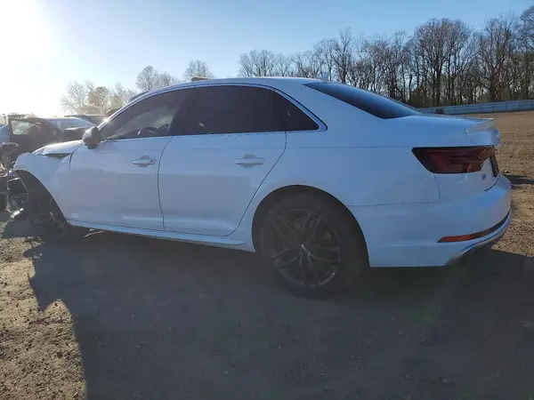WAUDNAF46KN018105 2019 AUDI A4 - Image 2