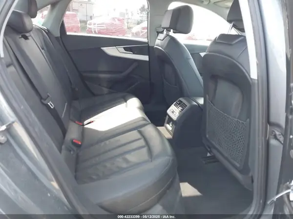 WAUDNAF47JN017558 2018 AUDI A4 - Image 8