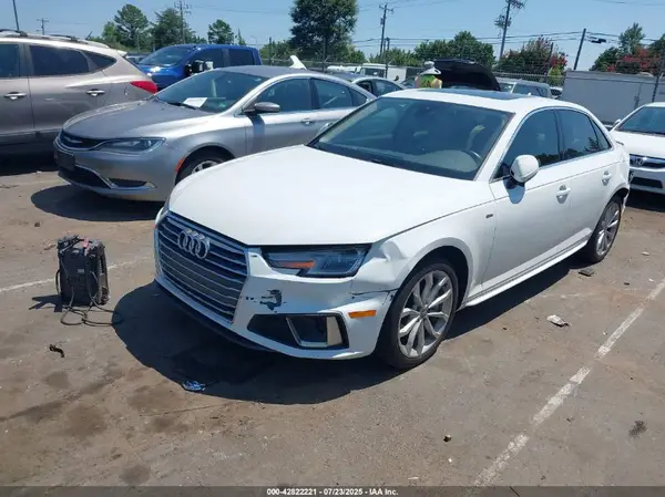 WAUDNAF47KA044204 2019 AUDI A4 - Image 2