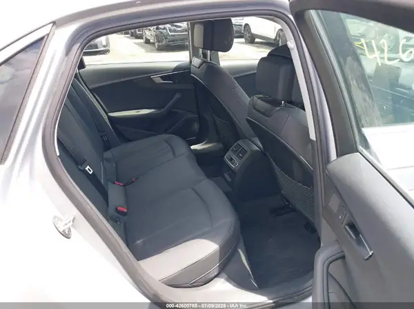 WAUDNAF47KN007968 2019 AUDI A4 - Image 8