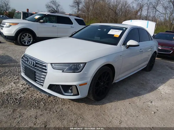 WAUDNAF47KN020669 2019 AUDI A4 - Image 2