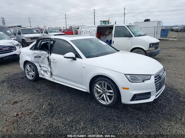 WAUDNAF48HN039739 2017 AUDI A4 - Image 1