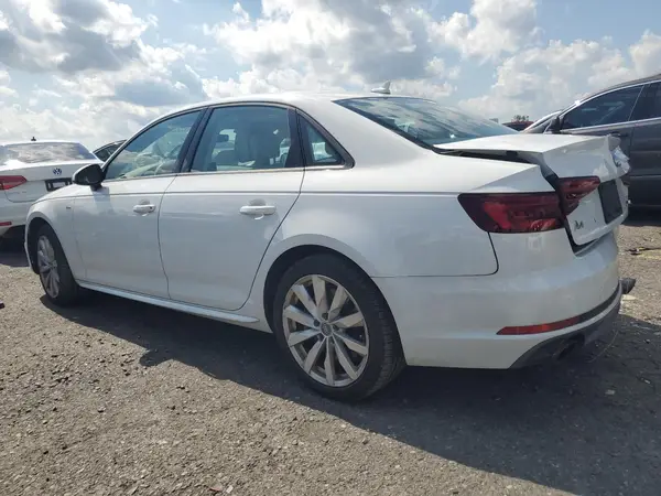 WAUDNAF48JA017091 2018 AUDI A4 - Image 2