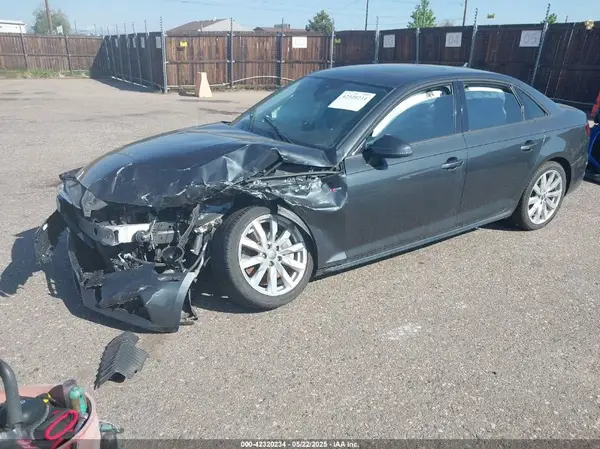 WAUDNAF48JA125341 2018 AUDI A4 - Image 2