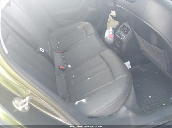 WAUDNAF48JA125341 2018 AUDI A4 - Image 8