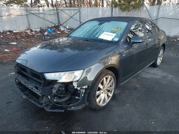 WAUDNAF48JN016337 2018 AUDI A4 - Image 2