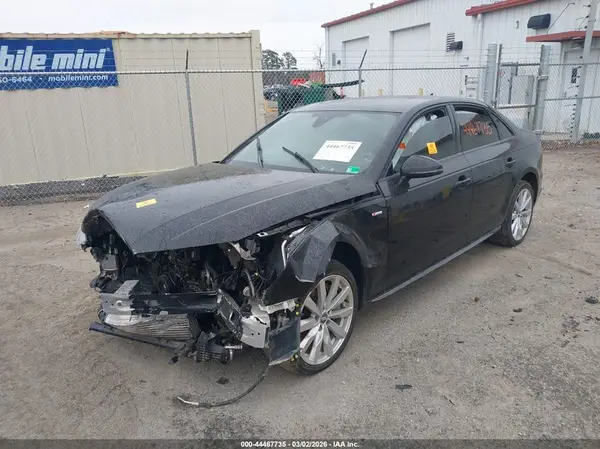 WAUDNAF48JN016662 2018 AUDI A4 - Image 2
