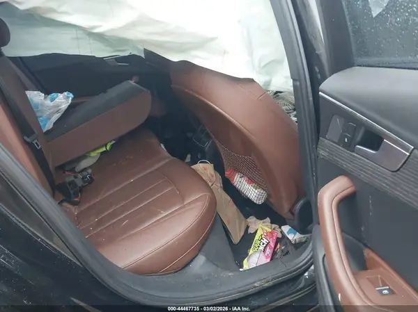 WAUDNAF48JN016662 2018 AUDI A4 - Image 8