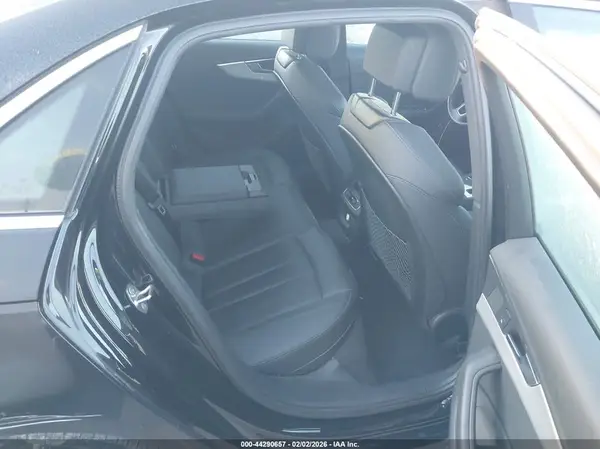 WAUDNAF48KA023202 2019 AUDI A4 - Image 8