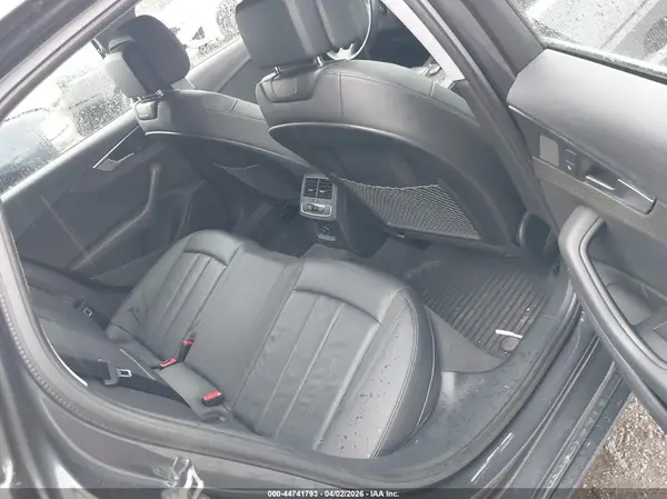 WAUDNAF48KN007607 2019 AUDI A4 - Image 8