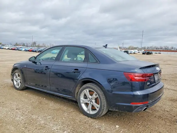 WAUDNAF49JA058930 2018 AUDI A4 - Image 2