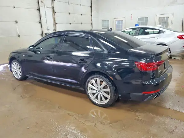 WAUDNAF49JA233242 2018 AUDI A4 - Image 2