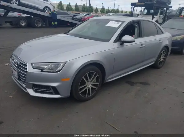 WAUDNAF49JN010157 2018 AUDI A4 - Image 2