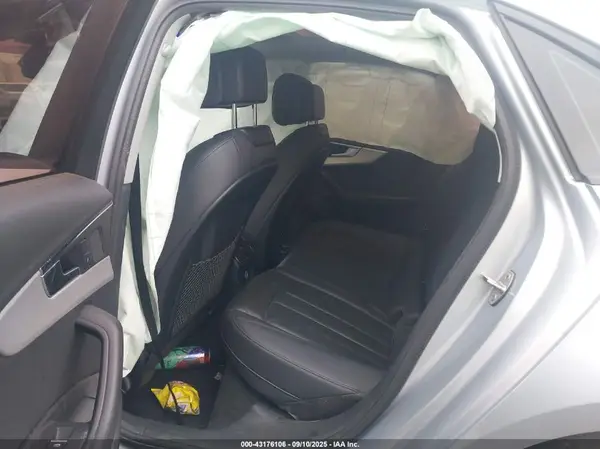 WAUDNAF49JN010157 2018 AUDI A4 - Image 8