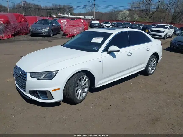 WAUDNAF49KN005235 2019 AUDI A4 - Image 2