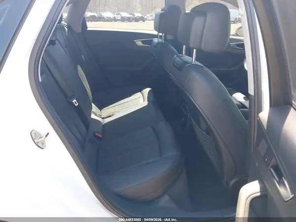 WAUDNAF49KN005235 2019 AUDI A4 - Image 8