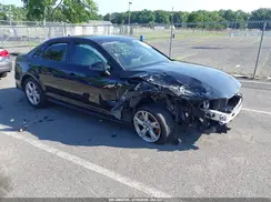 WAUDNAF4XJN017232 2018 AUDI A4