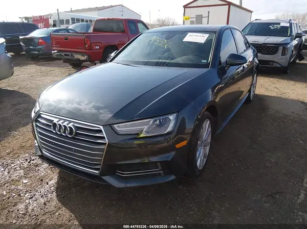 WAUDNAF4XJN018090 2018 AUDI A4 - Image 2