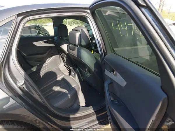 WAUDNAF4XJN018090 2018 AUDI A4 - Image 8