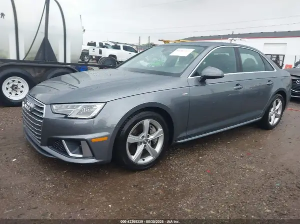 WAUDNAF4XKA022830 2019 AUDI A4 - Image 2