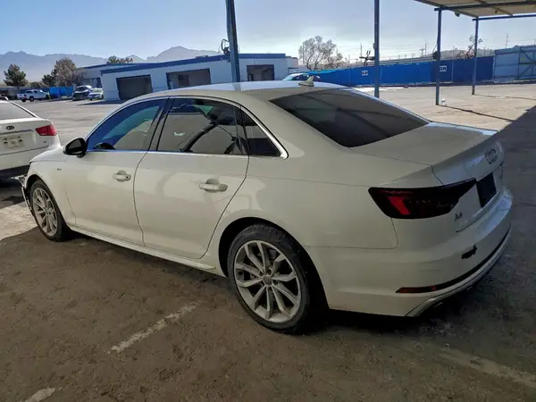 WAUDNAF4XKN020343 2019 AUDI A4 - Image 2