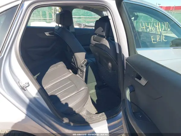 WAUDNAF4XKN020794 2019 AUDI A4 - Image 8