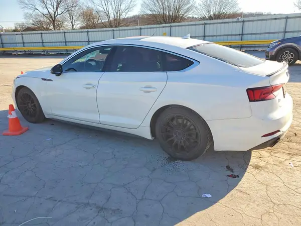 WAUDNCF51KA078899 2019 AUDI A5 - Image 2