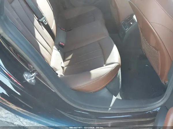 WAUDNCF55JA062011 2018 AUDI A5 - Image 8