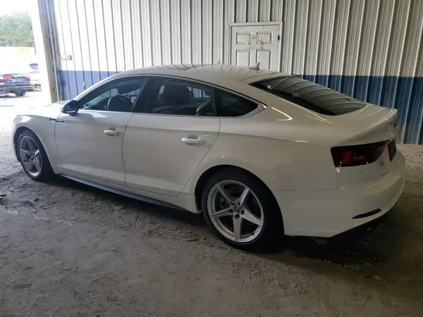 WAUDNCF57KA075585 2019 AUDI A5 - Image 2