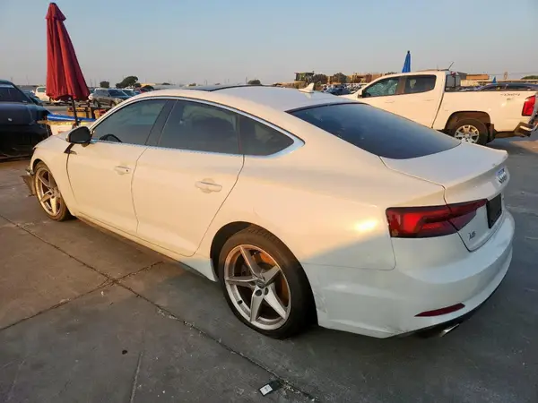 WAUDNCF59KA007434 2019 AUDI A5 - Image 2