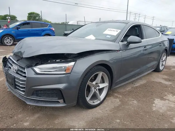 WAUDNDF53JA102141 2018 AUDI A5 - Image 2