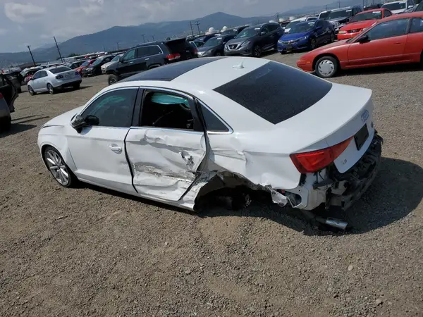 WAUE8GFF1G1012243 2016 AUDI A3 - Image 2