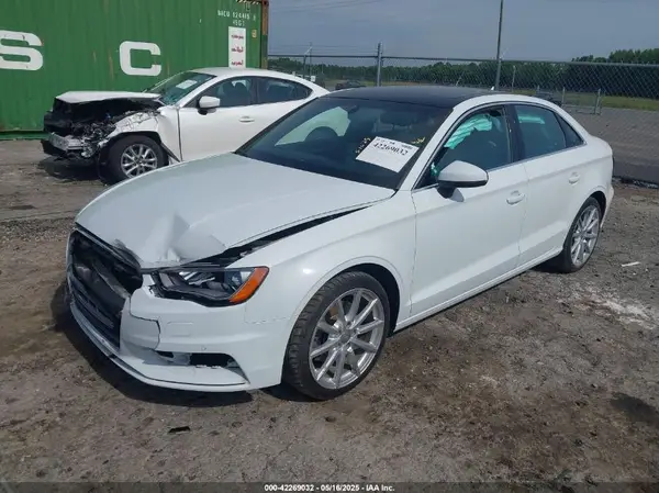 WAUE8GFF1G1025221 2016 AUDI A3 - Image 2