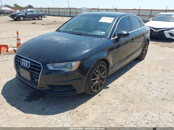 WAUE8GFF1G1046683 2016 AUDI A3 - Image 2