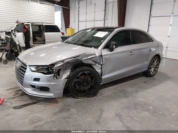 WAUE8GFF5G1055046 2016 AUDI A3 - Image 2