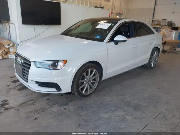 WAUE8GFF6G1005773 2016 AUDI A3 - Image 2