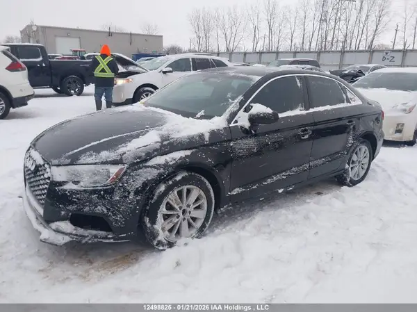 WAUE8GFF6H1049886 2017 AUDI A3 - Image 2