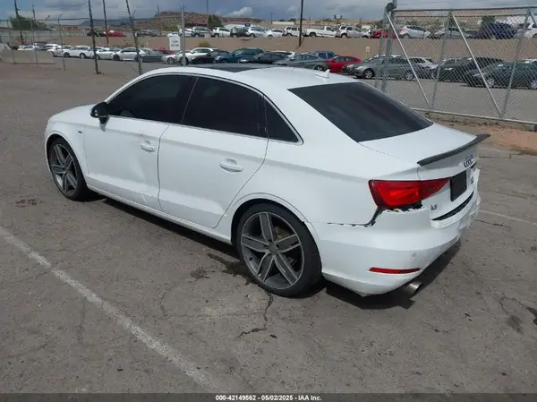 WAUE8GFFXG1111420 2016 AUDI A3 - Image 2