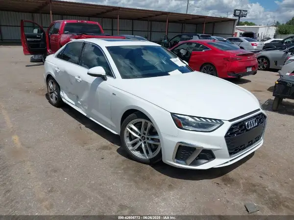 WAUEAAF40NN009582 2022 AUDI A4 - Image 1