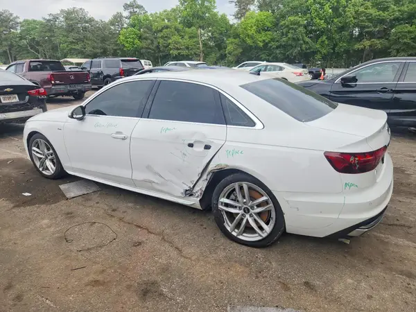 WAUEAAF40NN011798 2022 AUDI A4 - Image 2