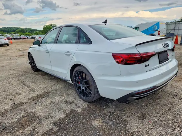 WAUEAAF40PA015800 2023 AUDI A4 - Image 2