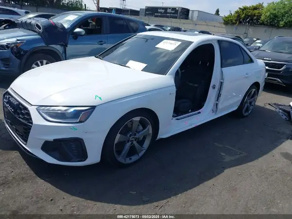 WAUEAAF41MN004969 2021 AUDI A4 - Image 2