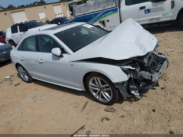 WAUEAAF41NN008599 2022 AUDI A4 - Image 1