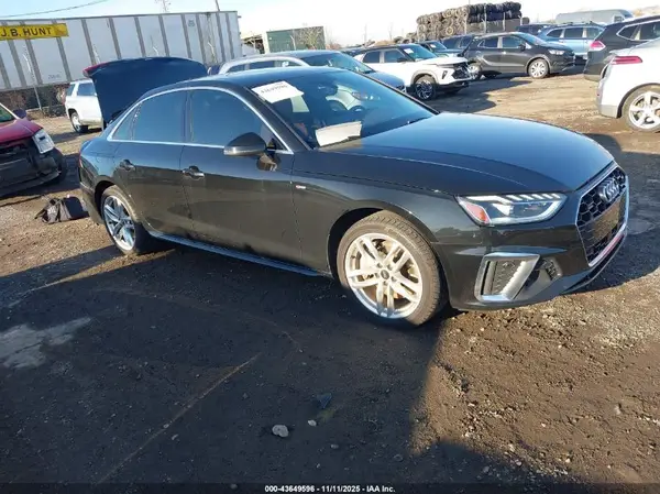 WAUEAAF42MA057638 2021 AUDI A4 - Image 1