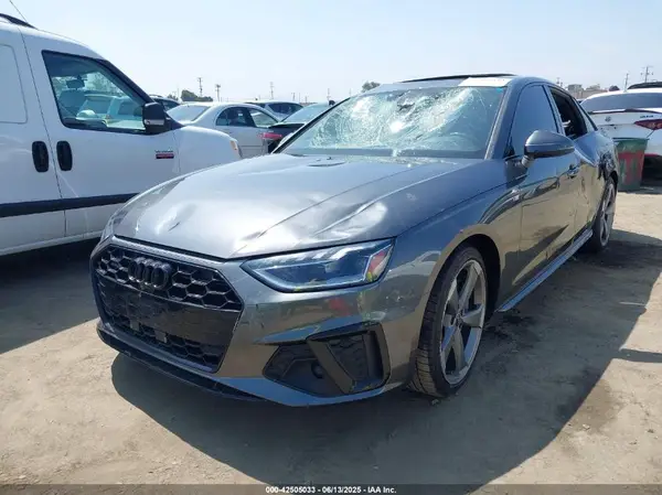 WAUEAAF43MN012636 2021 AUDI A4 - Image 2