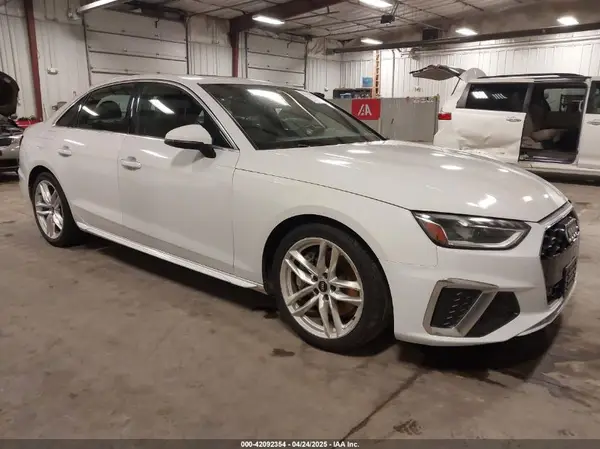 WAUEAAF44NN015059 2022 AUDI A4 - Image 1