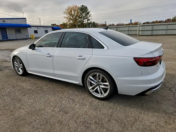 WAUEAAF46NN014642 2022 AUDI A4 - Image 2