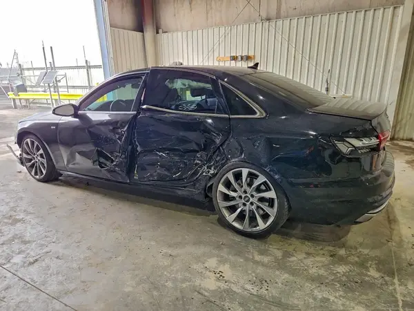 WAUEAAF48MA019444 2021 AUDI A4 - Image 2